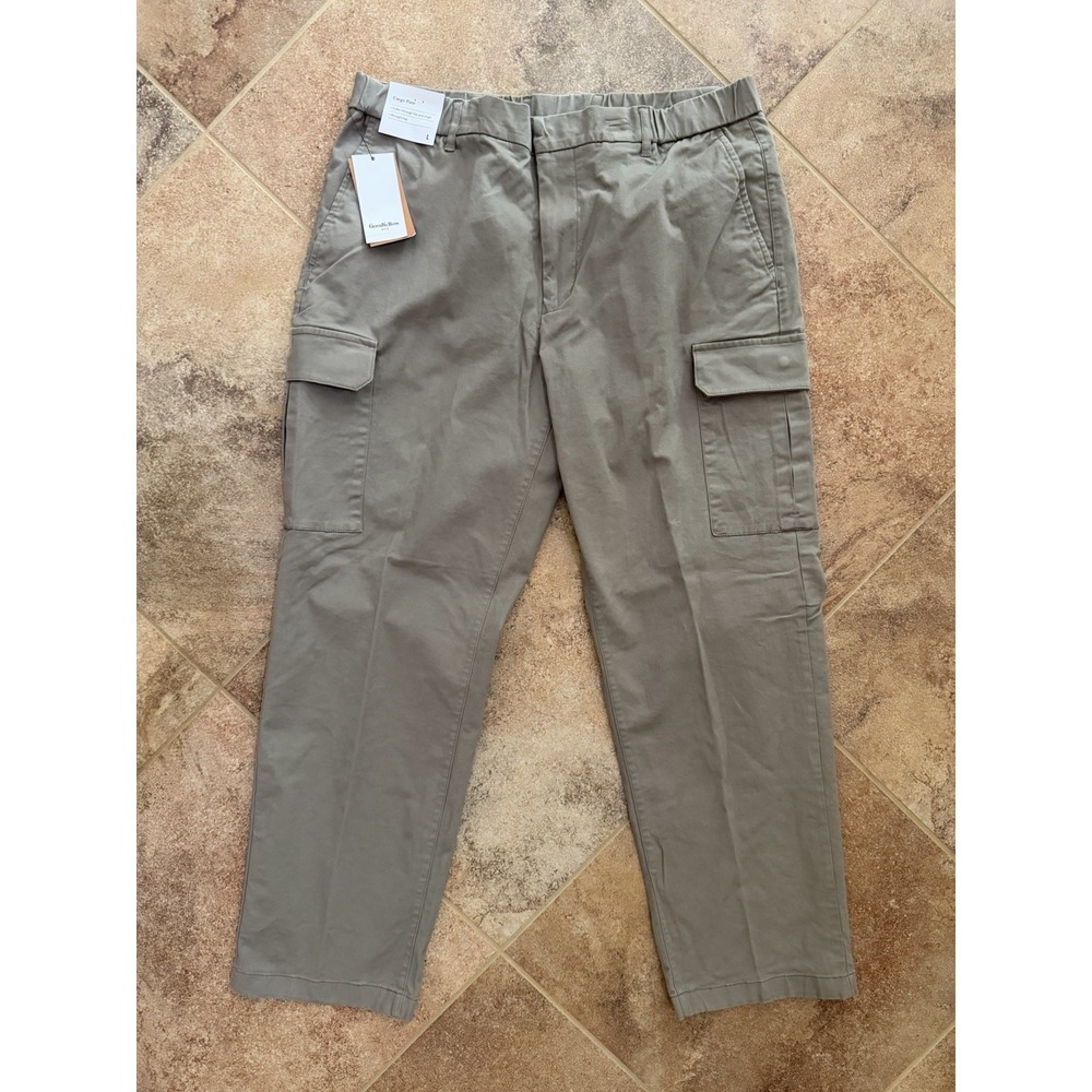 Men's Goodfellow Straight Leg Khaki Vintage Cargo Pants Size Large NWT